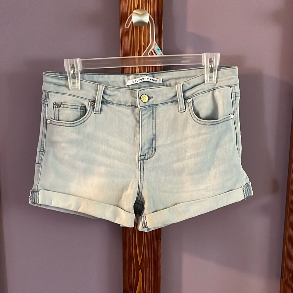 Celebrity pink jean shorts size 9